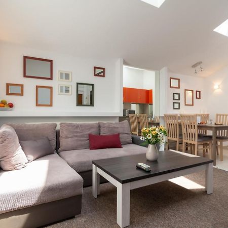 Friendly Family Loft In The Center Apartamento Cracóvia Exterior foto